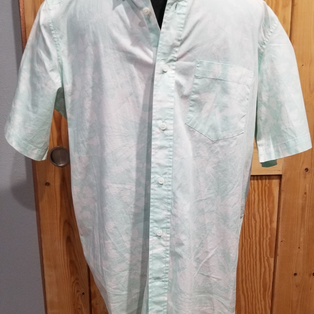 Men's Hawaiian shirt